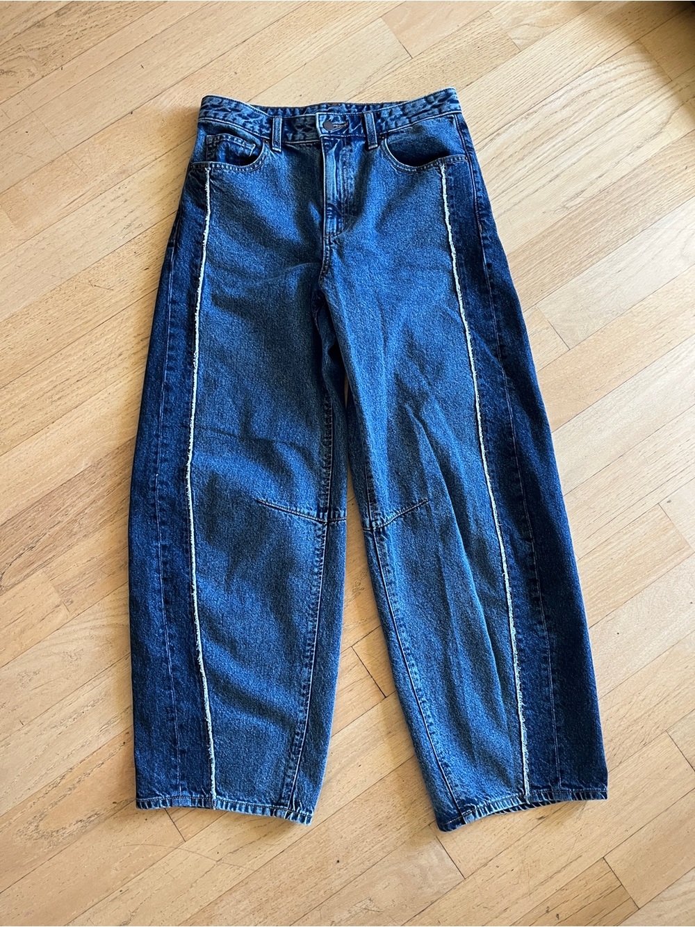 GU Japan two-Tone Dark Blue High-Waisted Barrel Jeans Contrast Piping